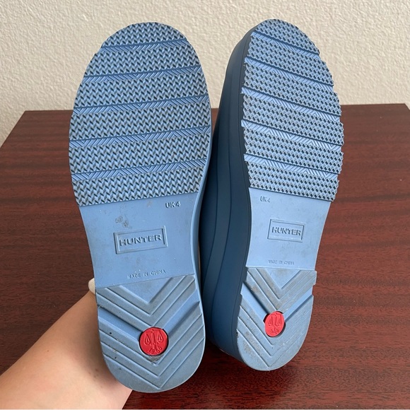 Hunter Play Women’s Blue Rubber Clog Slip Ons - Picture 6 of 7